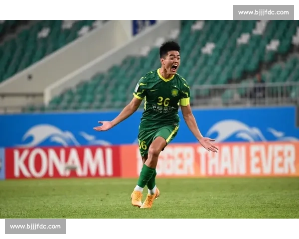 江汉 3-0 新洲夺赛点 前国安新星王小乐梅开二度 江汉 3-0 新洲夺赛点 前国安新星王小乐梅开二度